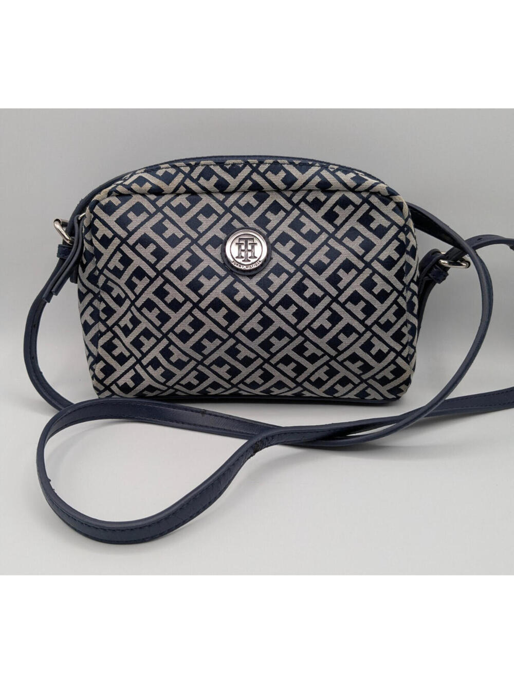 Tommy Hilfiger Women's Logo Crossbody Bag, Blue Gray, Adjustable Strap